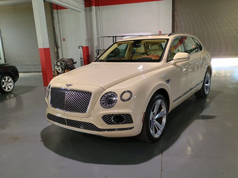 2019 Bentley Bentayga V8  