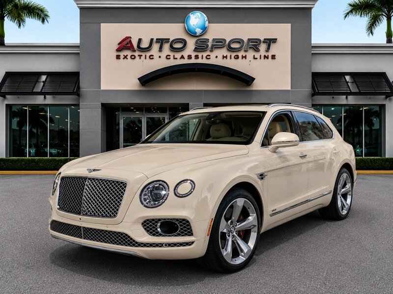 2019 Bentley Bentayga V8   - Photo 1 - Boca Raton, FL 33431