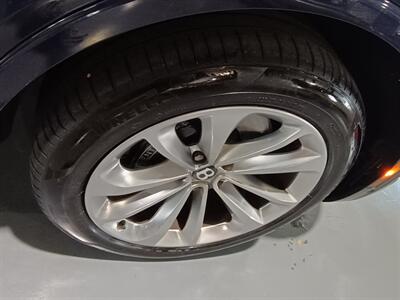 2017 Bentley Bentayga W12  ONE OWNER - Photo 46 - Boca Raton, FL 33431