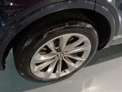 2017 Bentley Bentayga W12  ONE OWNER - Photo 45 - Boca Raton, FL 33431