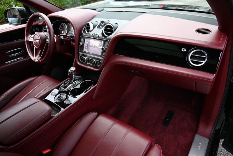 2019 Bentley Bentayga 105