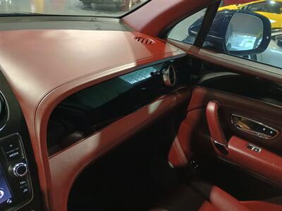 2019 Bentley Bentayga V8 SPORT UTILITY AWD - Photo 23 - Boca Raton, FL 33431