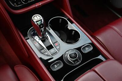 2019 Bentley Bentayga V8  SPORT UTILITY AWD - Photo 40 - Boca Raton, FL 33431