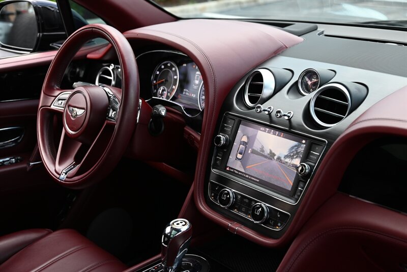 2019 Bentley Bentayga 109