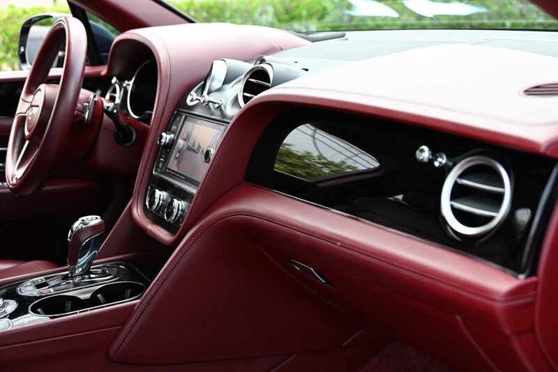 2019 Bentley Bentayga 113