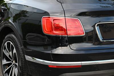 2019 Bentley Bentayga V8  SPORT UTILITY AWD - Photo 13 - Boca Raton, FL 33431