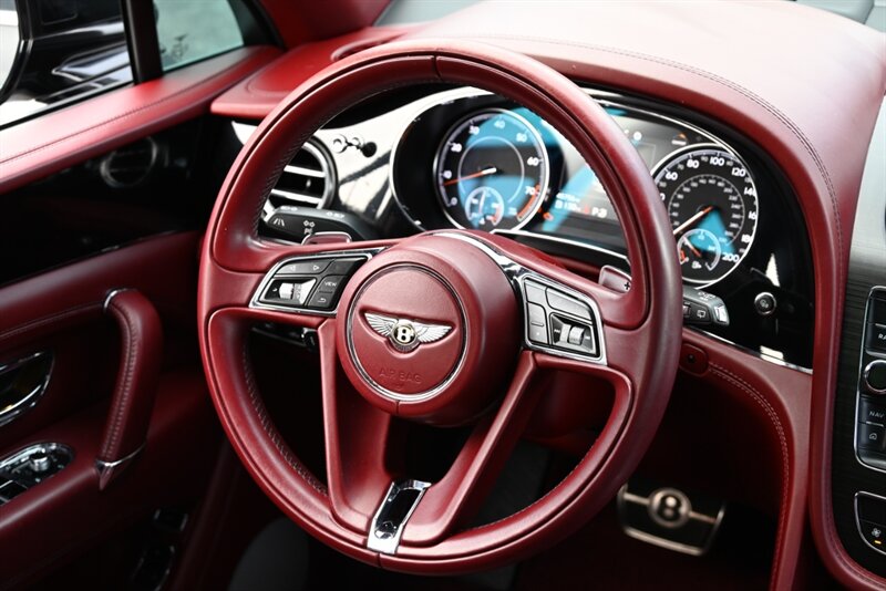 2019 Bentley Bentayga 153