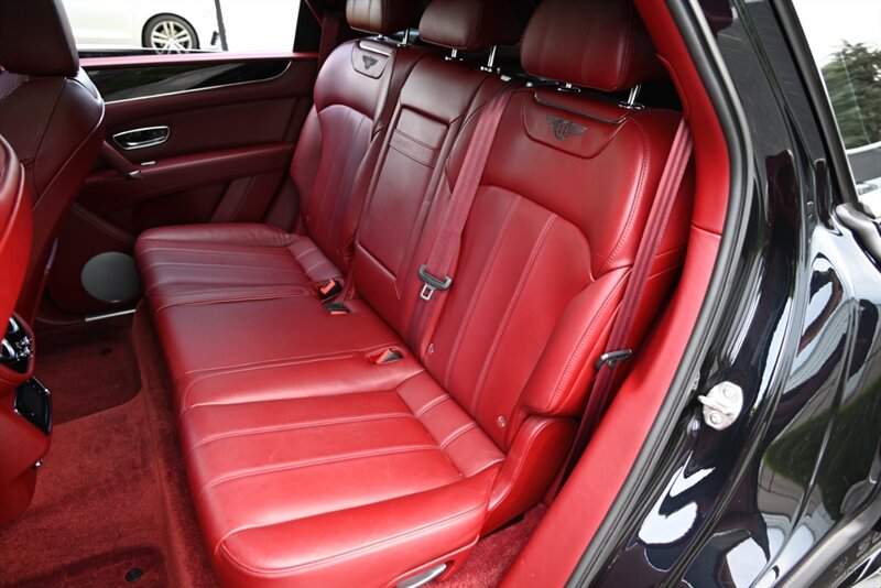 2019 Bentley Bentayga 137