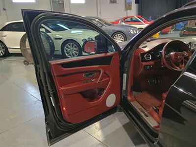 2019 Bentley Bentayga V8 SPORT UTILITY AWD - Photo 12 - Boca Raton, FL 33431
