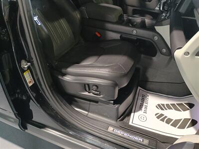2022 Land Rover Defender 110 X-Dynamic SE - Photo 38 - Boca Raton, FL 33431