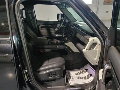 2022 Land Rover Defender 110 X-Dynamic SE - Photo 37 - Boca Raton, FL 33431