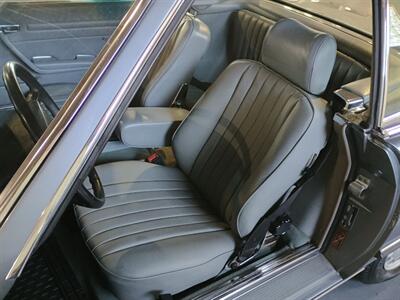 1988 Mercedes-Benz 560-Class 560 SL   - Photo 77 - Boca Raton, FL 33431