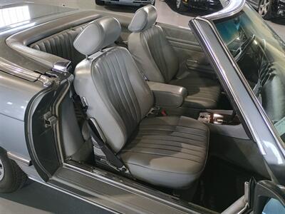 1988 Mercedes-Benz 560-Class 560 SL   - Photo 54 - Boca Raton, FL 33431