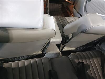 1988 Mercedes-Benz 560-Class 560 SL   - Photo 50 - Boca Raton, FL 33431