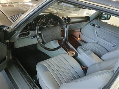 1988 Mercedes-Benz 560-Class 560 SL   - Photo 75 - Boca Raton, FL 33431