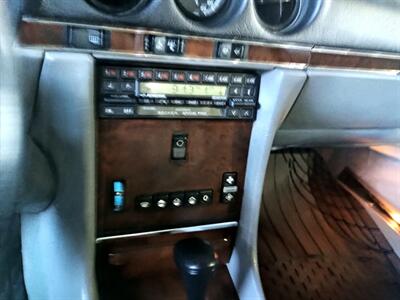 1988 Mercedes-Benz 560-Class 560 SL   - Photo 83 - Boca Raton, FL 33431