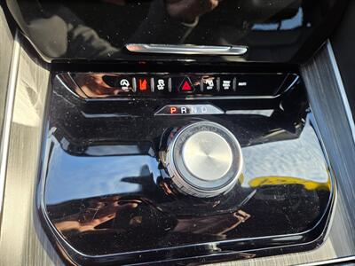 2024 Jeep Wagoneer L Series II - Photo 22 - Lafayette, IN 47905