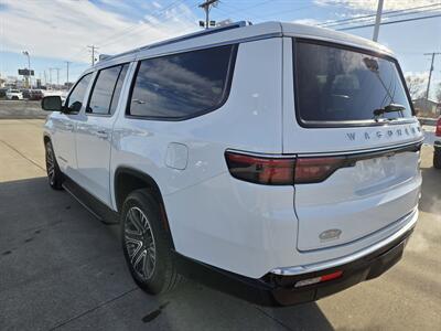 2024 Jeep Wagoneer L Series II - Photo 5 - Lafayette, IN 47905