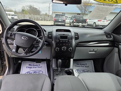 2011 Kia Sorento LX   - Photo 12 - Lafayette, IN 47905