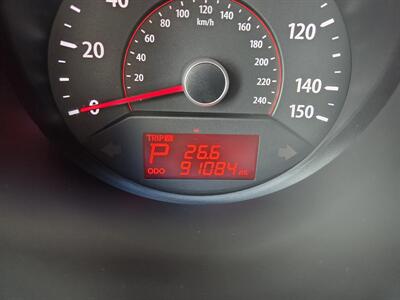 2011 Kia Sorento LX   - Photo 19 - Lafayette, IN 47905