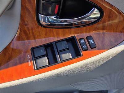 2011 Toyota Camry XLE   - Photo 13 - Lafayette, IN 47905