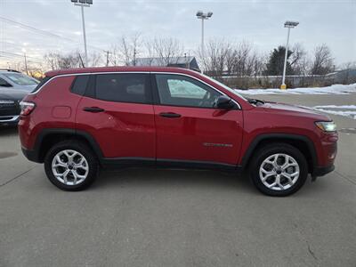 2025 Jeep Compass Sport   - Photo 2 - Lafayette, IN 47905