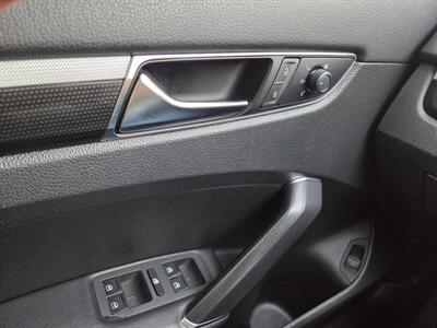 2018 Volkswagen Passat V6 GT   - Photo 18 - Lafayette, IN 47905