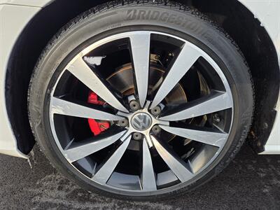 2018 Volkswagen Passat V6 GT   - Photo 9 - Lafayette, IN 47905