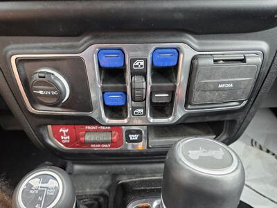 2023 Jeep Wrangler Rubicon 4xe   - Photo 21 - Lafayette, IN 47905