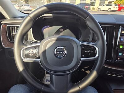 2023 Volvo XC60 B5 Plus Bright Theme   - Photo 13 - Lafayette, IN 47905