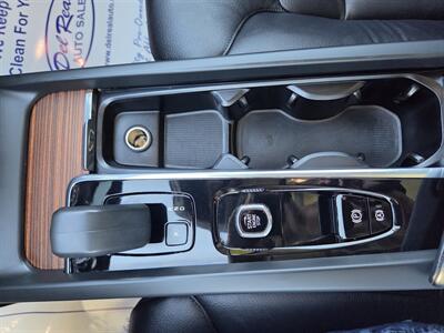 2023 Volvo XC60 B5 Plus Bright Theme   - Photo 17 - Lafayette, IN 47905