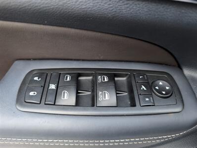 2015 Jeep Grand Cherokee Overland   - Photo 15 - Lafayette, IN 47905