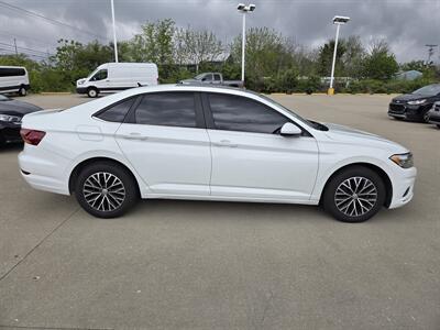 2019 Volkswagen Jetta SE   - Photo 2 - Lafayette, IN 47905
