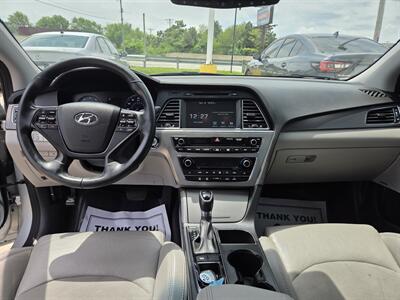 2015 Hyundai SONATA Sport Tech - Photo 13 - Lafayette, IN 47905