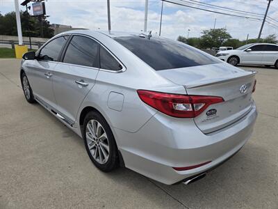 2015 Hyundai SONATA Sport Tech - Photo 5 - Lafayette, IN 47905