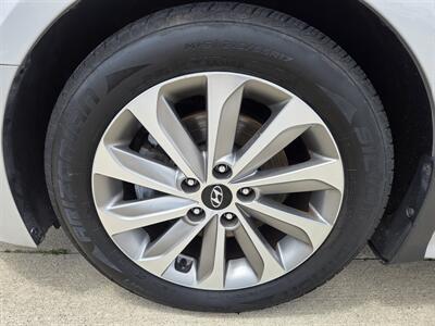 2015 Hyundai SONATA Sport Tech - Photo 10 - Lafayette, IN 47905