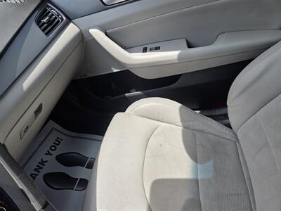 2015 Hyundai SONATA Sport Tech - Photo 23 - Lafayette, IN 47905