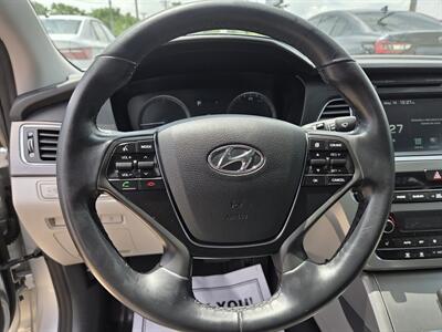 2015 Hyundai SONATA Sport Tech - Photo 15 - Lafayette, IN 47905