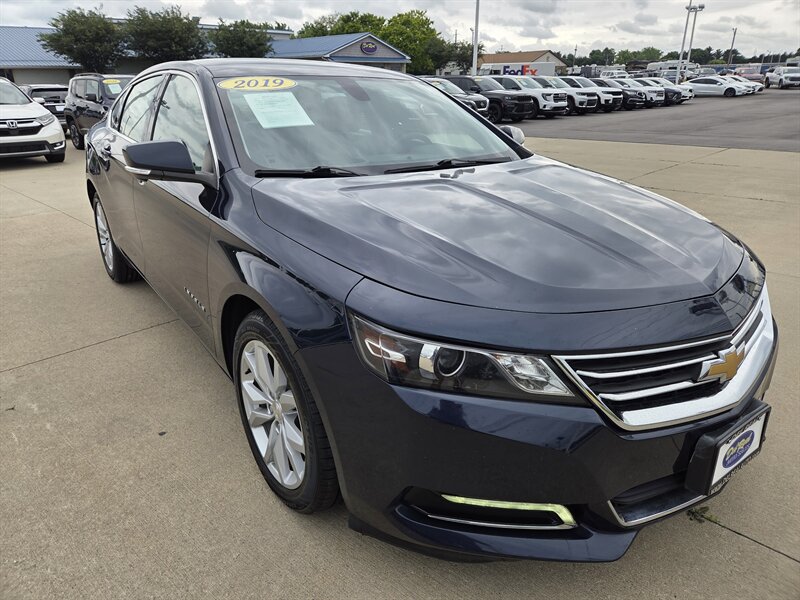 2019 Chevrolet Impala LT   - Photo 1 - Lafayette, IN 47905