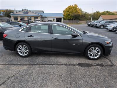 2016 Chevrolet Malibu LT   - Photo 2 - Lafayette, IN 47905