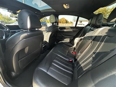 2019 BMW 5 Series 530i xDrive - Photo 9 - Lafayette, IN 47905