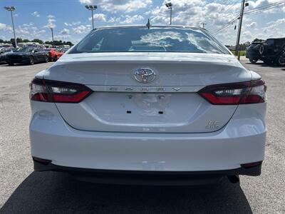 2022 Toyota Camry LE - Photo 4 - Lafayette, IN 47905