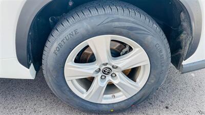 2023 Toyota Highlander L   - Photo 9 - Lafayette, IN 47905