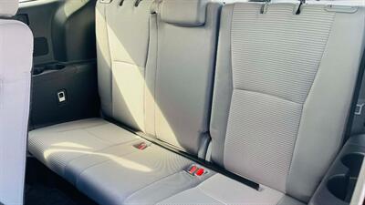 2023 Toyota Highlander L   - Photo 11 - Lafayette, IN 47905