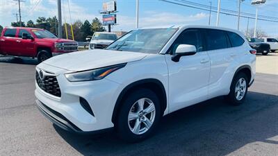 2023 Toyota Highlander L   - Photo 7 - Lafayette, IN 47905