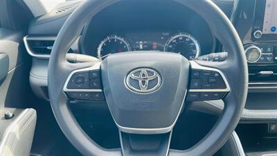 2023 Toyota Highlander L   - Photo 22 - Lafayette, IN 47905
