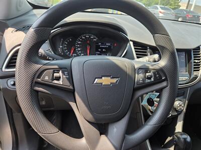 2020 Chevrolet Trax LS - Photo 12 - Lafayette, IN 47905