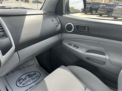 2007 Toyota Tacoma PreRunner V6   - Photo 16 - Lafayette, IN 47905