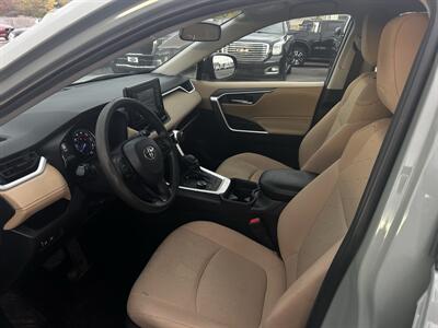 2021 Toyota RAV4 Hybrid XLE   - Photo 10 - Lafayette, IN 47905