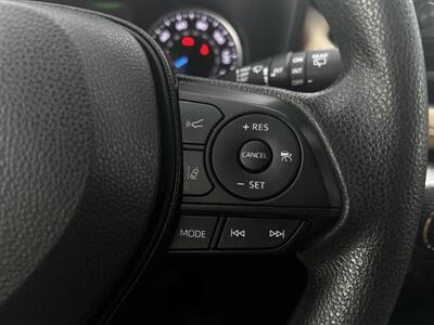 2021 Toyota RAV4 Hybrid XLE   - Photo 14 - Lafayette, IN 47905